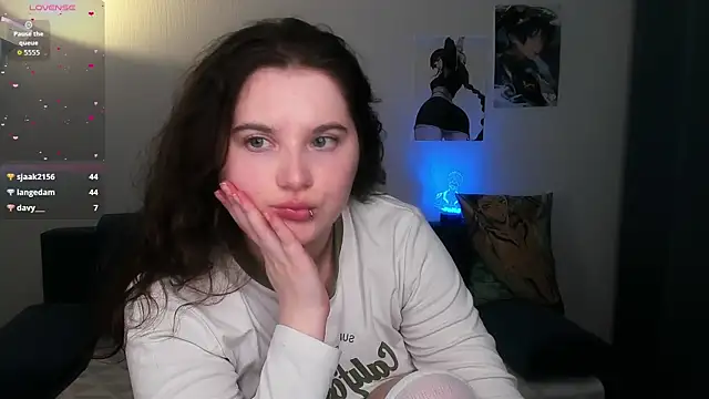 XXX chat uživo modela chloe_dashh