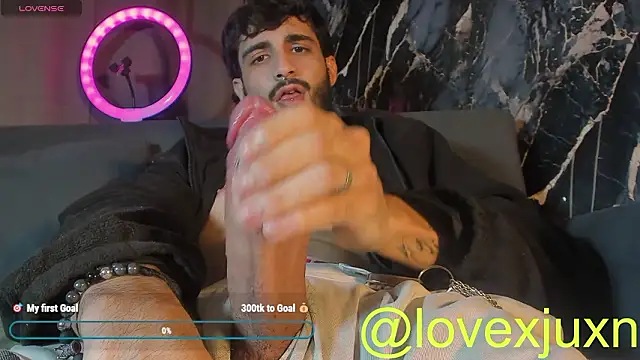 Chat +18 de LovexJuxn8 ao vivo