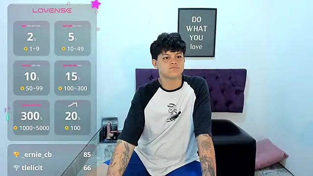 Chat XXX en directo de TomBoy_Natali