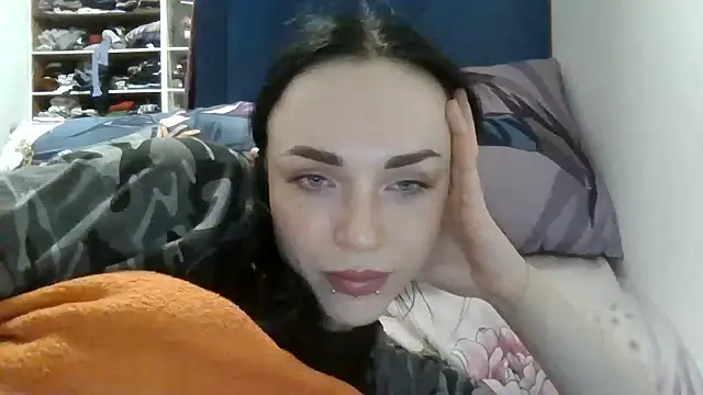 دردشة Trinsy_Love الجنسية المباشرة