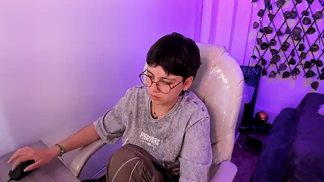 XXX chat uživo modela Nathaly_ds