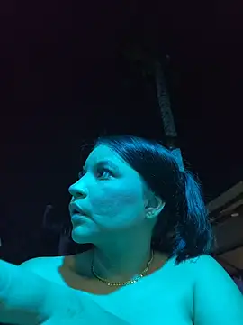 Pretty_Julieta 现场XXX聊天