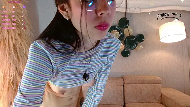 Chatroom XXX en direct de laraa_jeean