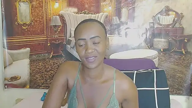 Chat XXX en directo de EbonyOlive69