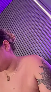 MiaPetit_'s Live XXX Chat