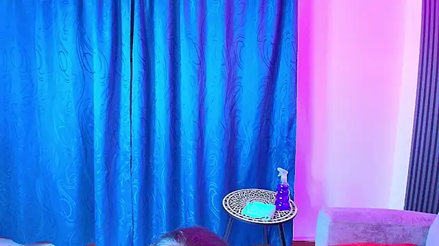 Živý XXX chat DanielaMonroe