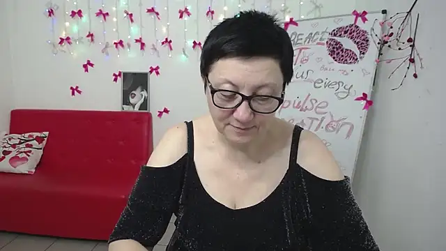 EmilyL0ve live XXX chat