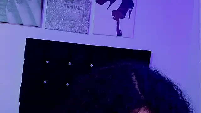 Zoe-yanin 即時 XXX 聊天