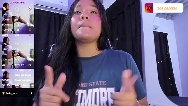 ZoeParcker live XXX chat