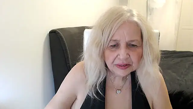 SusiLifeXXX's Live XXX Chat