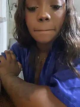 SarahBleer: онлайн-секс-чат