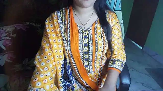 BengaliQueenStar 现场XXX聊天