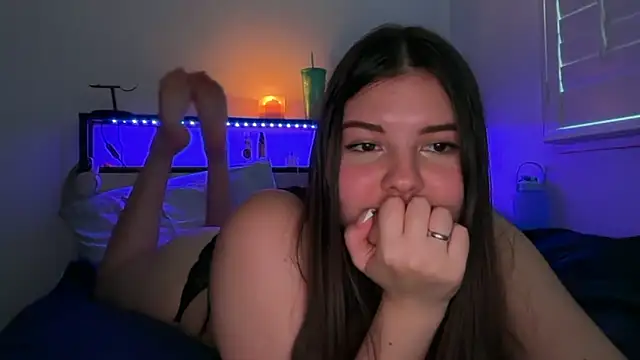 دردشة yourmila1 الجنسية المباشرة