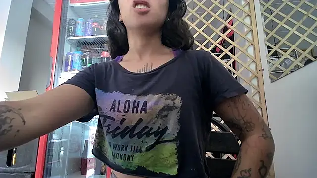 Živý XXX chat Little_Doll25