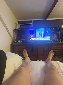 Hung2Mike Live XXX Chat