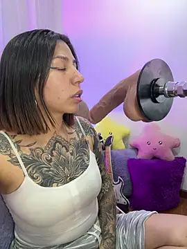 XXX chat uživo modela _antonella_dreamss