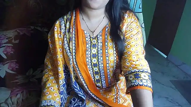 BengaliQueenStar live XXX chat