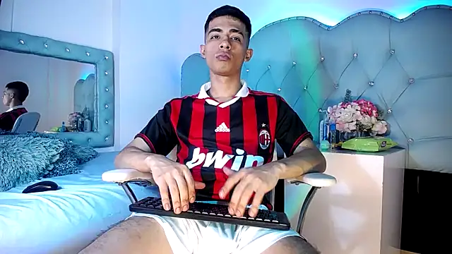 Czat XXX na żywo – Apolo_Richards