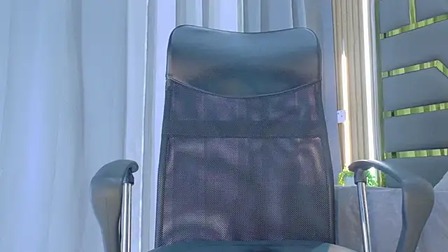 Oliver_bigblack_cock Chat XXX in diretta