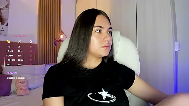 mia_nevaehn Live XXX chat