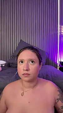 MiaPetit_'s Live XXX Chat