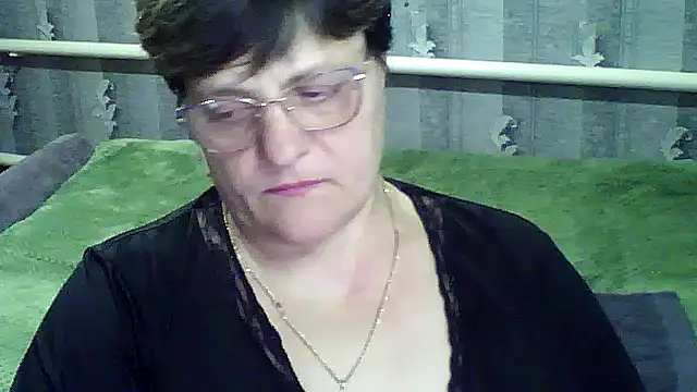 ElzaJewel's Live XXX Chat