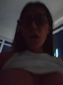 Roma_xxx – Live XXX-chat