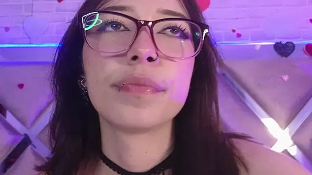 HarperrWest's Live XXX Chat