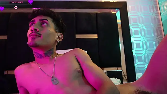 Dark_Eros_ Show Webcam