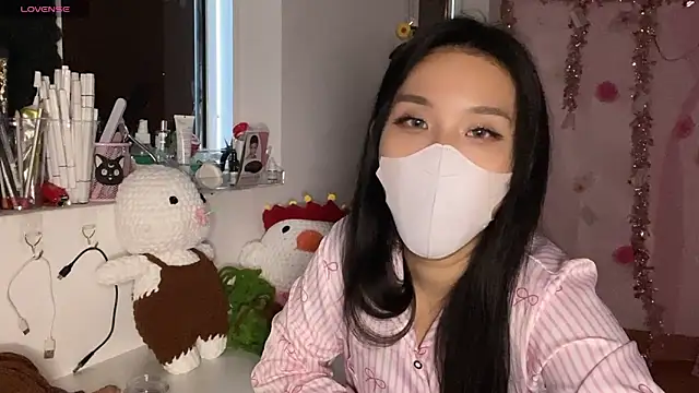 Chat XXX en directo de Tieu-May