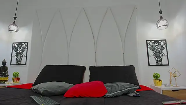 Chat XXX en directo de Mia_Reyesjs