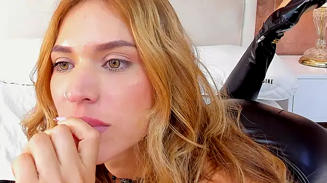 ambarsorachi Live XXX-Chat