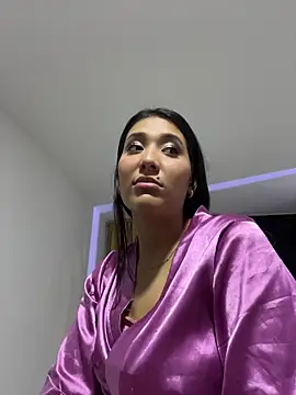 Онлайн чат XXX IsabellaJoness_