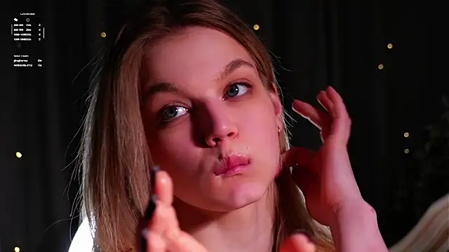 EdlinAlliston Chat XXX in diretta