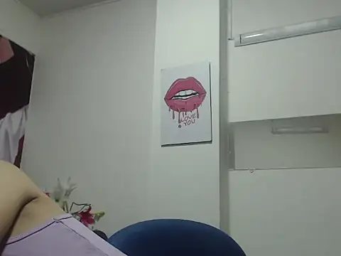 Ailanys_Miller: онлайн-секс-чат