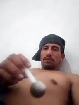 Webkamerová show Tu_ChicoMalo22CM