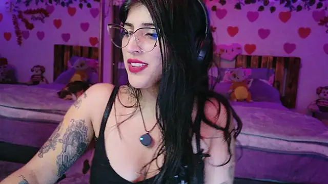 Czat XXX na żywo – AzaharJaan