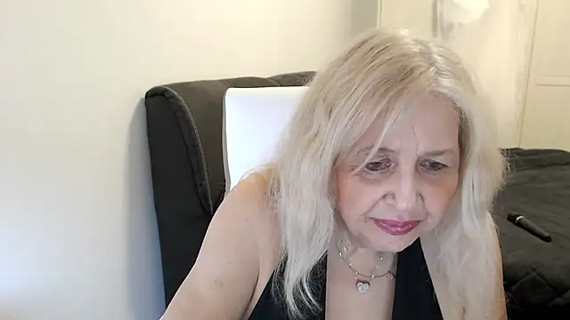 SusiLifeXXX Adlı Modelin Web Kamerası Şovu