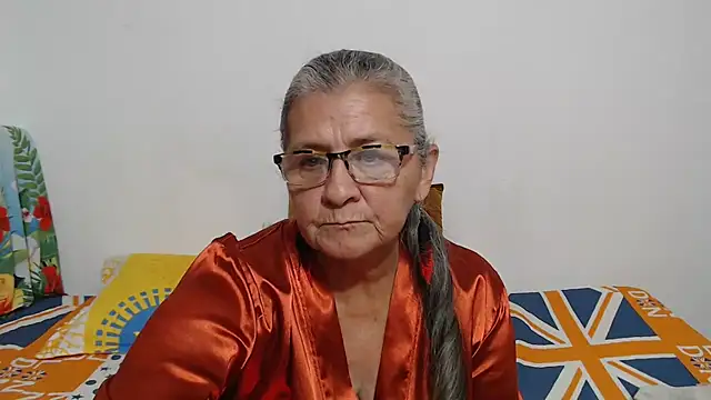 candy_mature_ live XXX chat