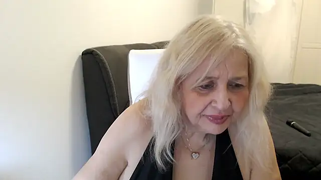 Chat XXX en directo de SusiLifeXXX