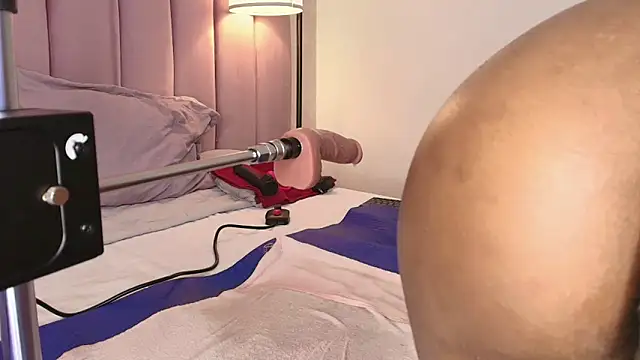 Czat XXX na żywo – HallyBans