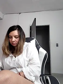 __Emma__11__Lecat_: απευθείας συνομιλία ΧΧΧ