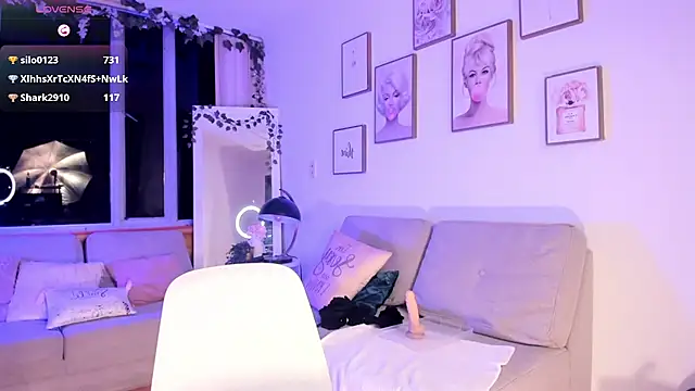 Онлайн чат XXX Bella_ev