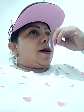 XXX chat uživo modela Alyona21