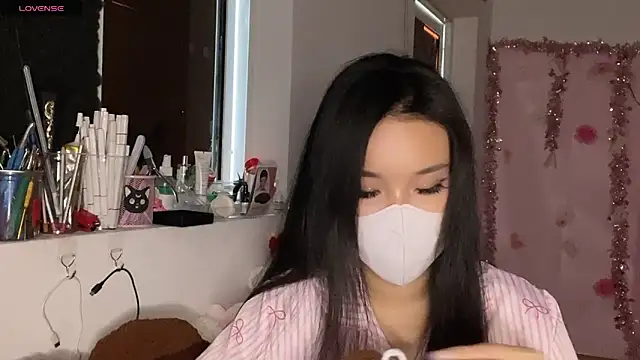 Tieu-May – Live XXX-chat