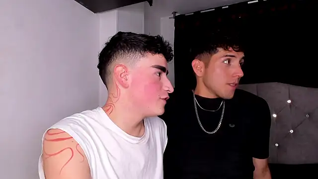 naughtysalomon__ Show in webcam