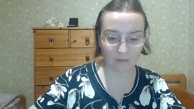 XXX chat uživo modela Smart_Rose