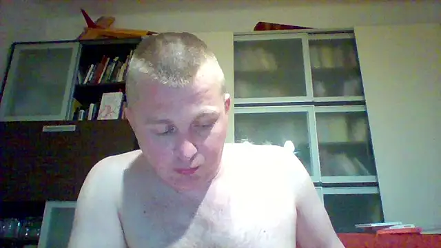 Matttthees 现场XXX聊天