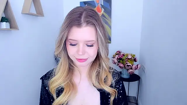 FollowLovee live XXX chat