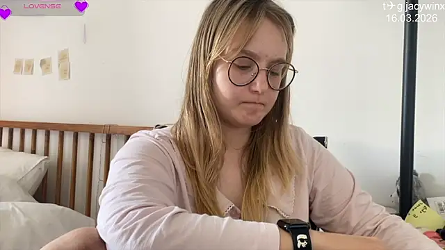 JacyWinslatn Live XXX chat